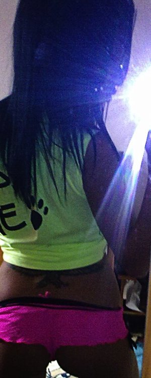 Brooke from Quebec is interested in nsa sex with a nice, young man