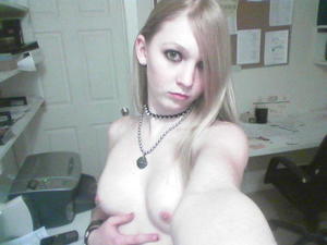 Looking for local cheaters? Take Andrea from South Carolina home with you