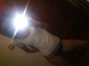 Escorts like Bobbi are down to fuck you now!
