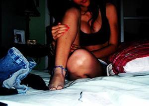 Looking for local cheaters? Take Laura from Arkansas home with you