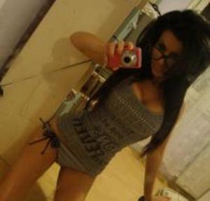 Meet local singles like Genevieve from Utah who want to fuck tonight