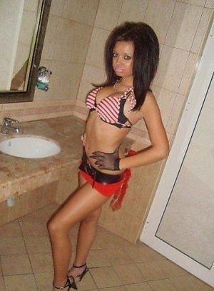 Cheaters like Joelle from Washington are looking for you