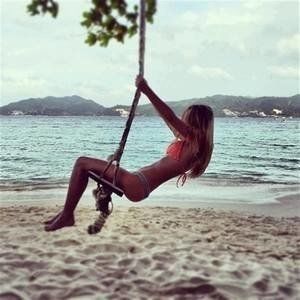 Lindsay from Arizona is interested in nsa sex with a nice, young man